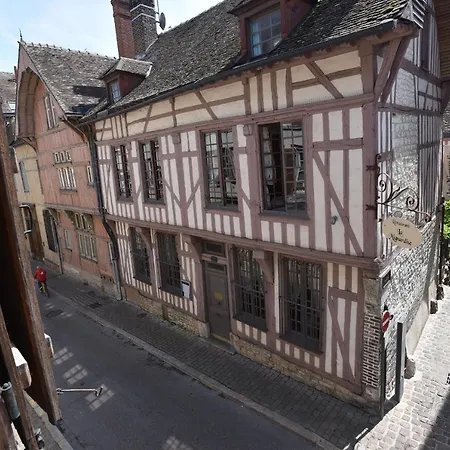 Gite Appartement Troyes アパート *